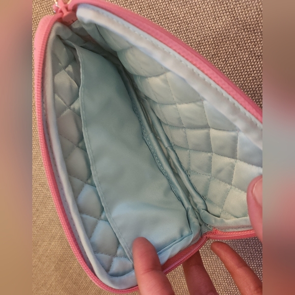 Vera Bradley wristlet - Picture 2 of 2